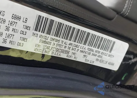 2019 Jeep Grand Cherokee Overland 4X4 из США, поврежденный, VIN 1C4RJFCT6KC682896